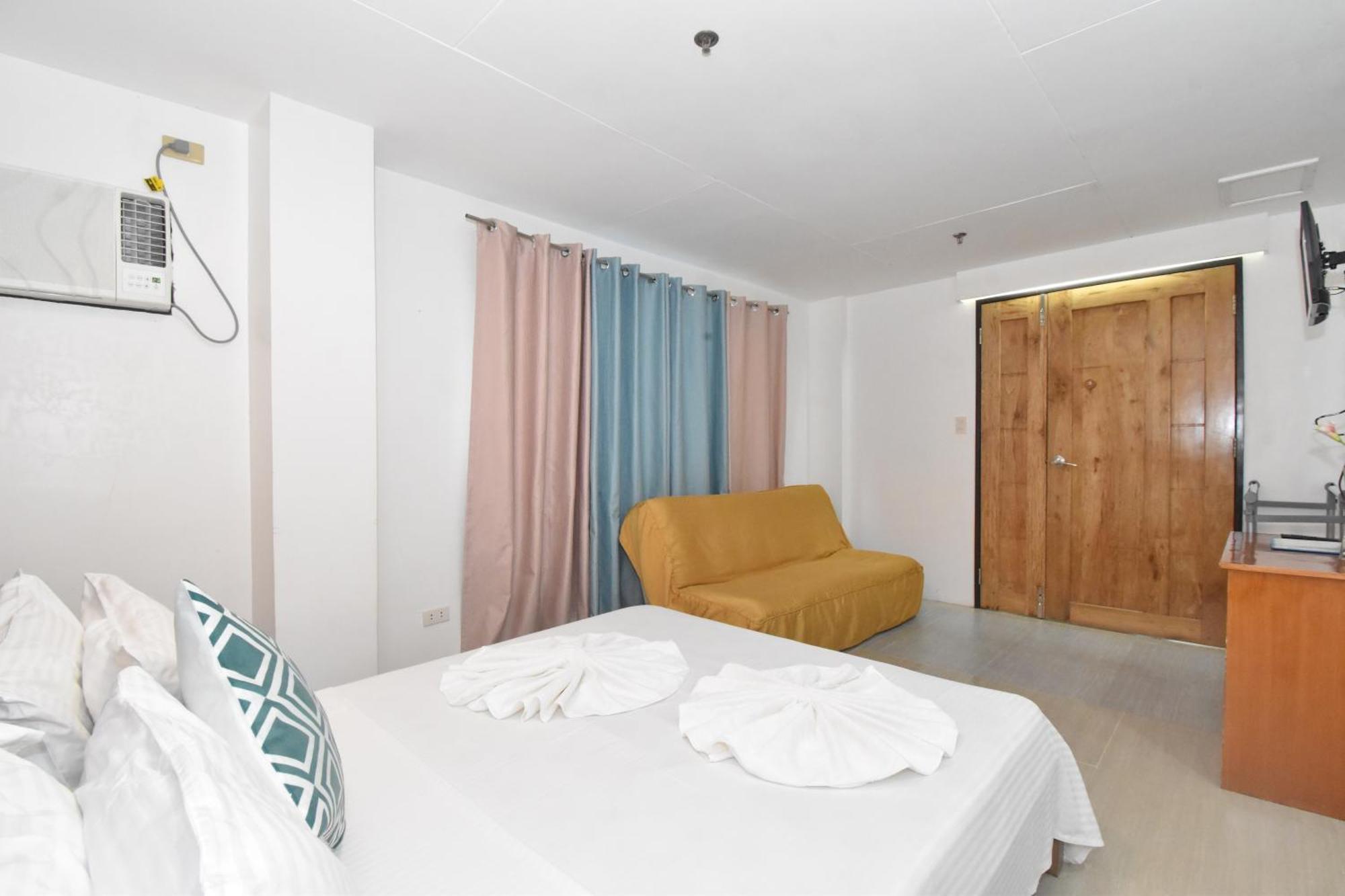 Blue Lotus Hotel Balabag  Номер фото