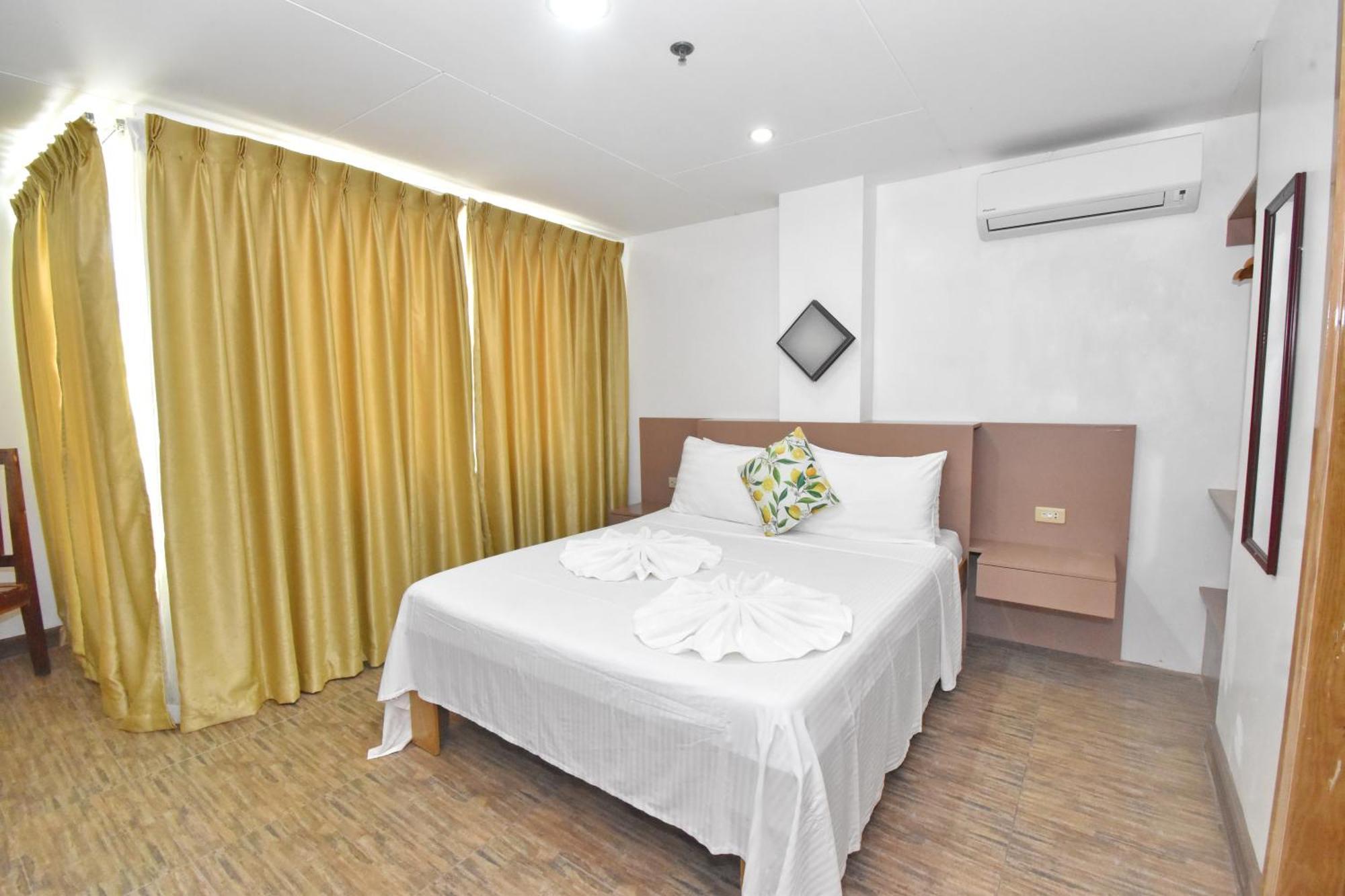 Blue Lotus Hotel Balabag  Номер фото