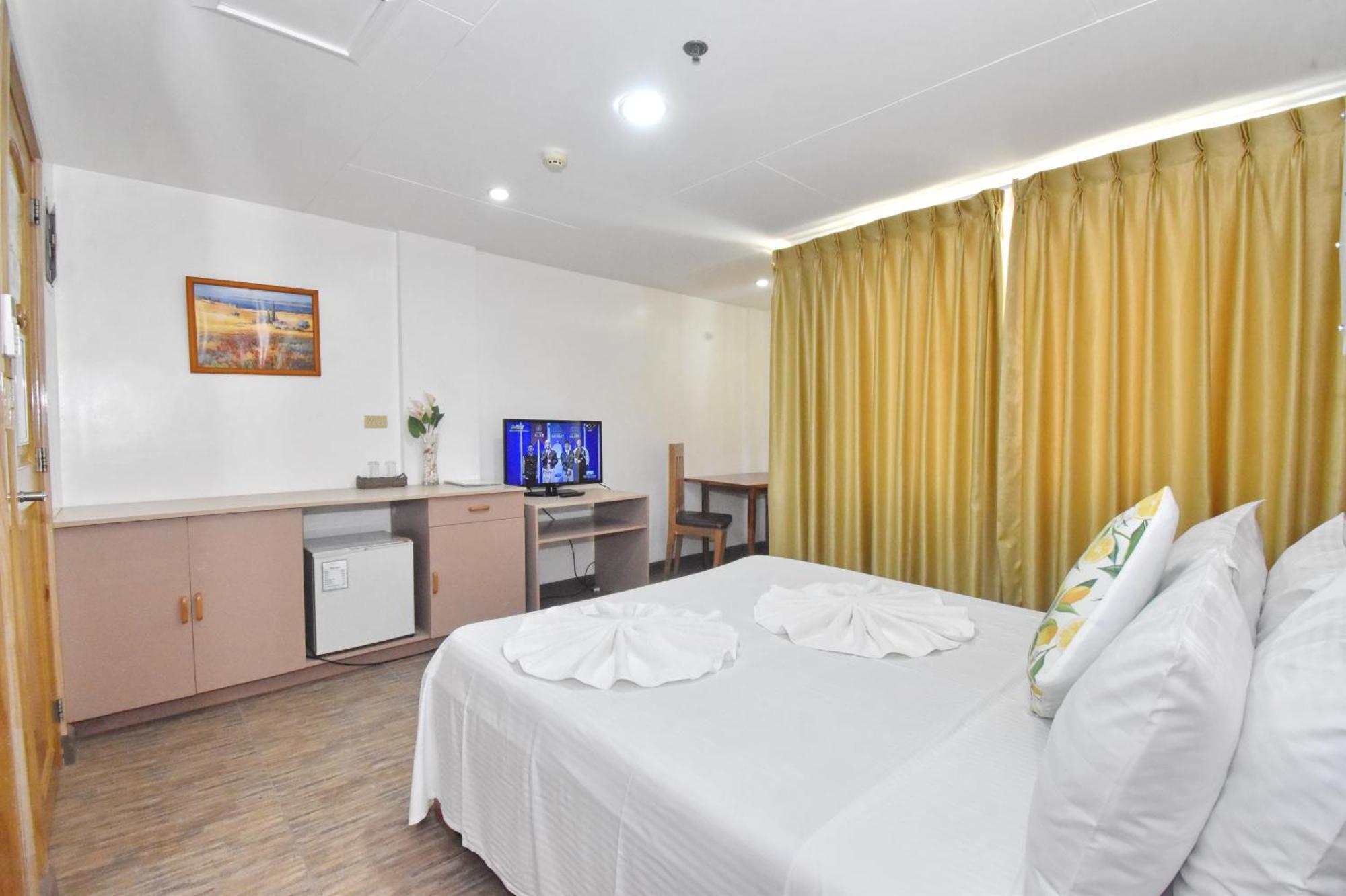 Blue Lotus Hotel Balabag  Номер фото
